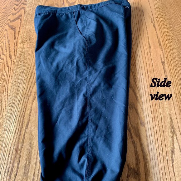 "Prana" black biking capris, EUC, Large - Picture 15 of 16